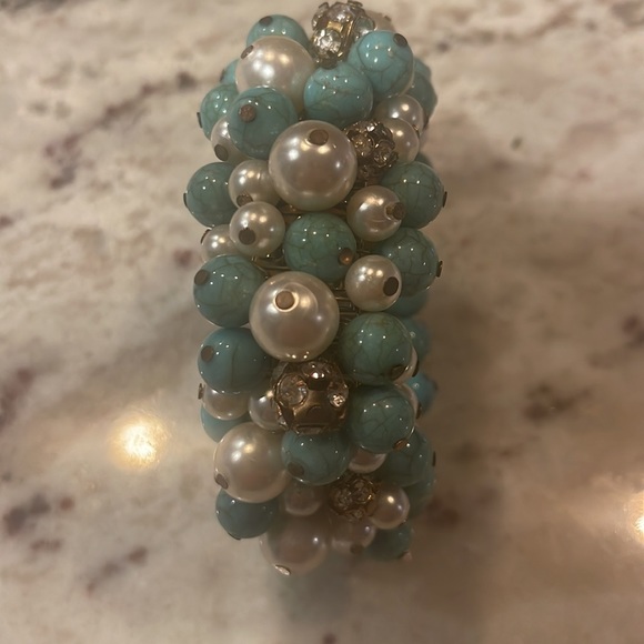 Gorgeous Anthropologie bracelet. Worn once. Super unique - Picture 2 of 3